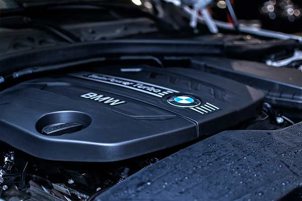 BMW engine cover